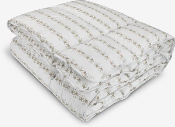 Couette synthétique 1125g TRONFJELLET chaude155x220cm chez JYSK