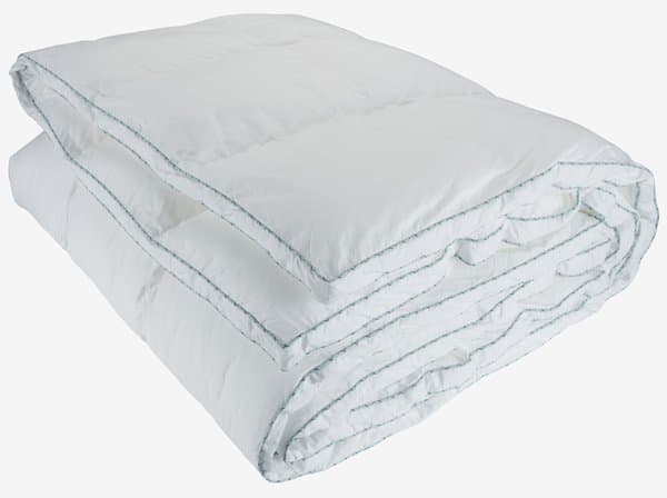 Couette synthétique 155x220 KRONBORG BEERENBERG extra chaude chez JYSK