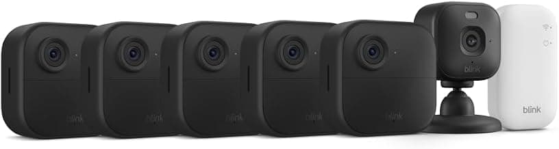 Blink Outdoor 4 and Blink Mini 2K+ — Wireless smart security camera with two-year battery and 2K indoor home and pet camera. Sync... chez Amazon Canada