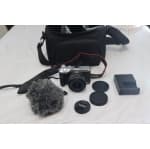 Refurbished (Good) - Canon EOS M6 Mirrorless Camera + 15-45mm Lens Kit + Mic chez Best Buy Canada