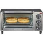 Open Box – Black and Decker TO1313SBD 4-Slice Toaster Oven chez Best Buy Canada