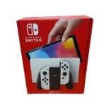 Refurbished (Excellent) - Nintendo Switch OLED White/Black Console Accessories Bundle – No Console chez Best Buy Canada