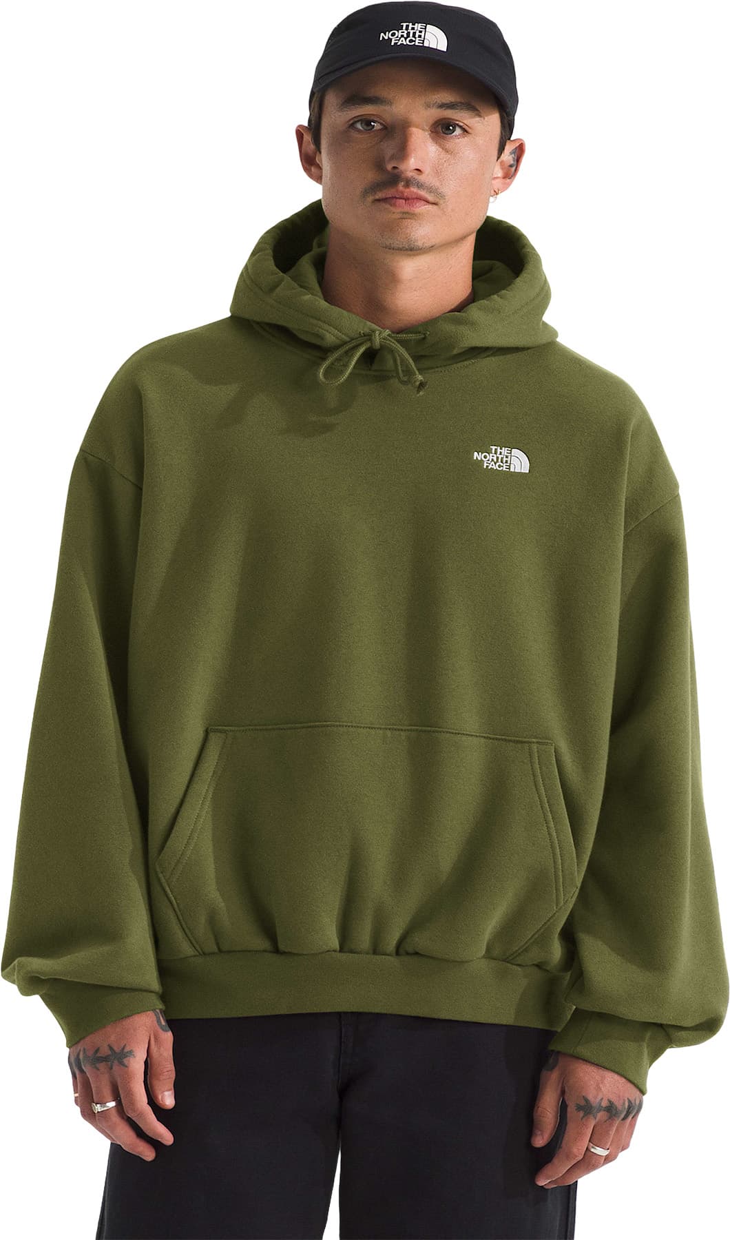 The North Face | Evolution Simple Dome Oversized Hoodie - Men's chez The Last Hunt