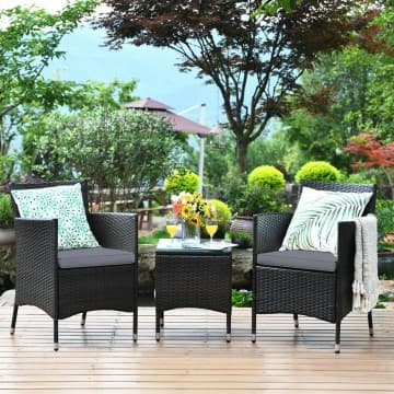 Costway Canada Ensemble de conversation de patio ergonomique en osier 3 pièces chez Costway Canada