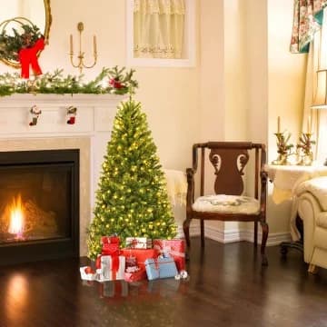 Sapin de Noël artificiel articulé de qualité supérieure de 4/5/6/7/8/9 pieds chez Costway Canada