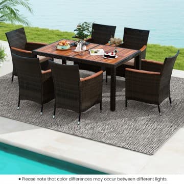 Costway Canada Ensemble de salle à manger de jardin en rotin de 7 pièces avec coussins chez Costway Canada