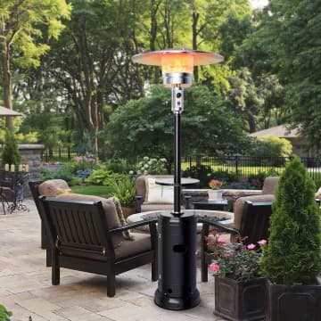 Costway Canada Chauffage de terrasse au propane 48 000 BTU avec table et roues chez Costway Canada