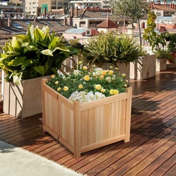 Costway Canada Jardinière pliable avec trou de drainage et base chez Costway Canada
