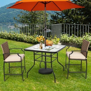 Costway Canada Table carrée de patio de 32 pouces en verre trempé et acier chez Costway Canada