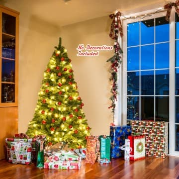 Costway Canada Sapin de Noël artificiel articulé en PVC de qualité supérieure (6/7 chez Costway Canada