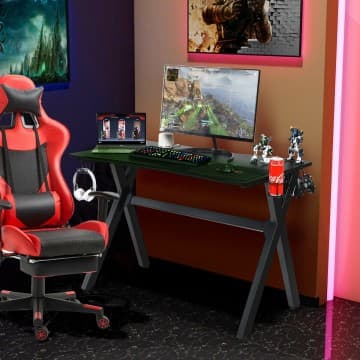 Costway Canada Ergonomic Gaming Desk with Mousepad and Cup Headphone Holder chez Costway Canada