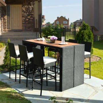 Costway Canada 7 Pieces Patio Rattan Wicker Dining Furniture Set chez Costway Canada