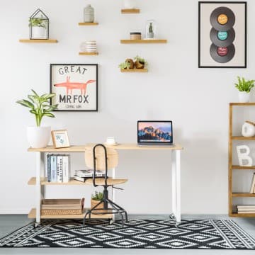 Costway Canada Table d'appoint rotative à 360° avec étagères de rangement et roulettes chez Costway Canada