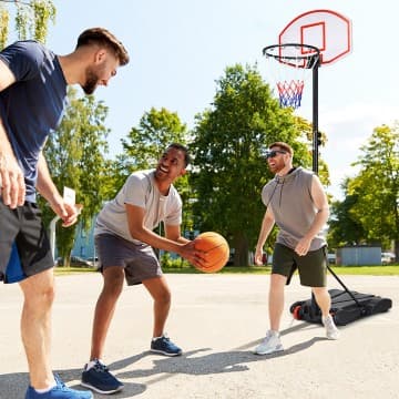 Costway Canada Système de panier de basket ajustable sur pied avec roues chez Costway Canada