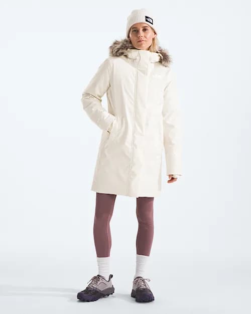 The North Face White DuneTNF BlackSmoked PearlWomen’s Arctic Parka chez The North Face Canada