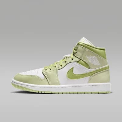 Air Jordan 1 Mid (Women's Shoes)