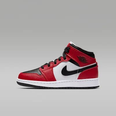 Jordan 1 Mid (Older Kids' Shoes)