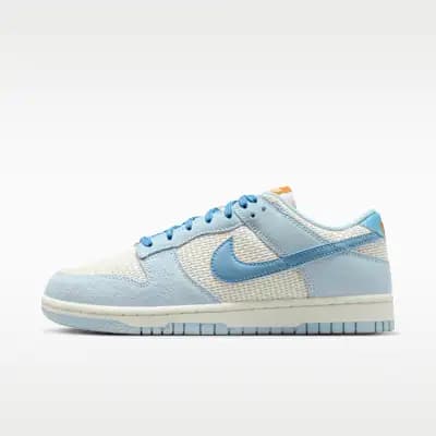 Nike Dunk Low SE (Women's Shoes)