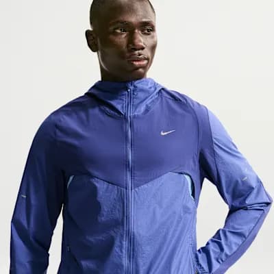 Nike Stride Plus (Men's Repel Running Jacket)