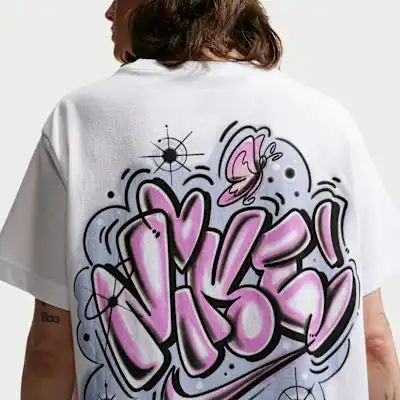 Nike Sportswear Classic (Women's Oversized T-Shirt)