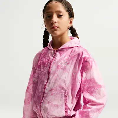 Nike Sportswear Club (Girls' Woven Tracksuit Jacket)