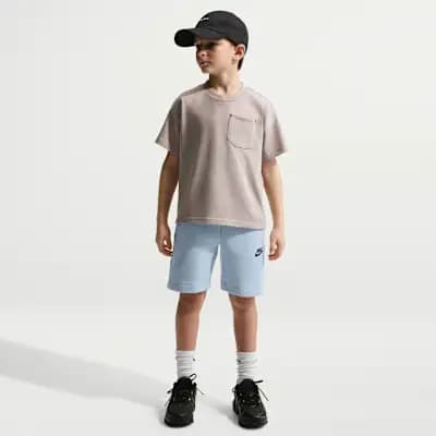 Nike Sportswear Tech Fleece (Older Kids' (Boys') Shorts)