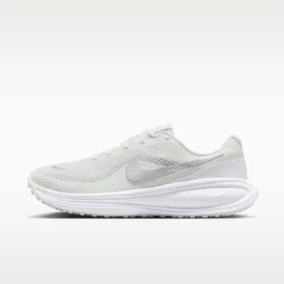 Nike Revolution 8 (Women's Road Running Shoes)